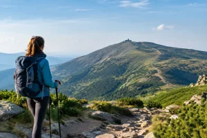 Read more about the article Jak wejść na Śnieżkę z Karpacza? Trasy i porady