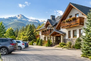Read more about the article Pensjonat w Karpaczu z parkingiem – wygodny pobyt